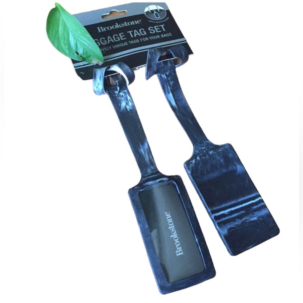Brookstone Luggage Tag Set